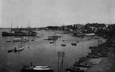 Taranto, Panorama General y mar pequeño de Italian Photographer