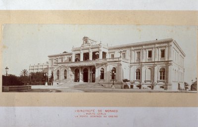 La fachada principal del Casino de Montecarlo a medio construir de Italian Photographer