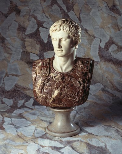 Un Busto Italiano de Mármol de César Augusto, después del Antiguo de Italian School