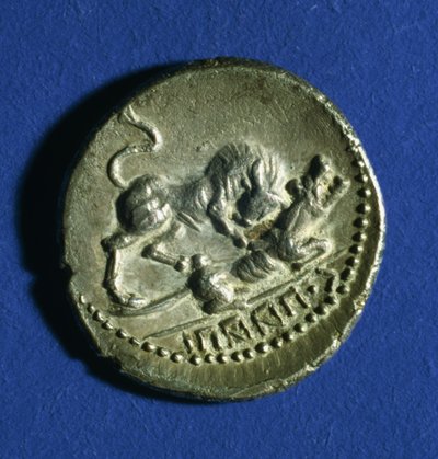 Moneda de las tribus itálicas mostrando un toro atacando a la loba romana, 89-90 a.C. de Italian School
