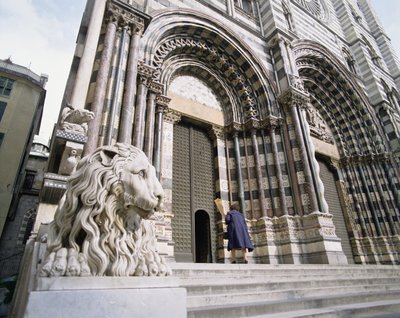 Fachada de la Catedral de San Lorenzo de Italian School