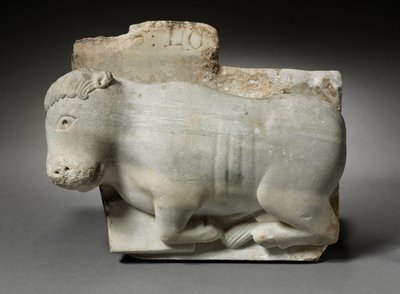 Fragmento de un capitel con el buey de San Lucas, c.1175-1200 de Italian School