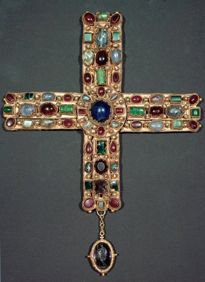 Arte lombardo: Cruz dorada y piedras de Berengario de Italian School