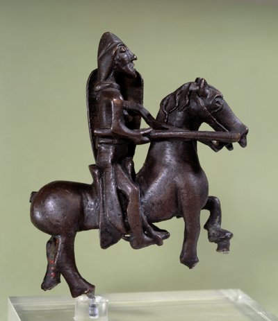 Arte románico: estatuilla de caballero de bronce con armadura de Italian School