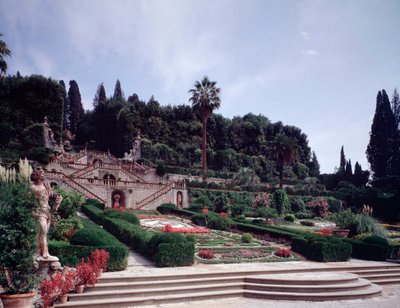 Vista de jardines de Italian School