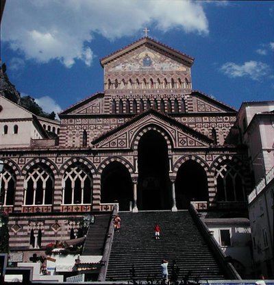 Fachada oeste de la Catedral de SantAndrea, 1203 de Italian School