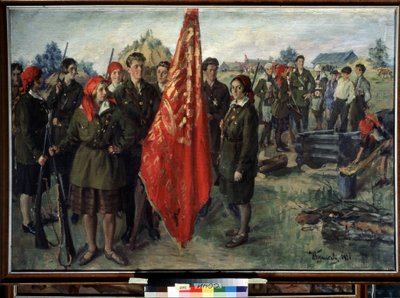 Komsomol Militar (Komsomol Militar). Organización de la juventud comunista de la unión soviética, descripción de un grupo de jóvenes uniformados (militares y de enfermería) y armados reunidos alrededor de un estandarte rojo, cerca de edificios efem de Ivan Semyonovich Kulikov