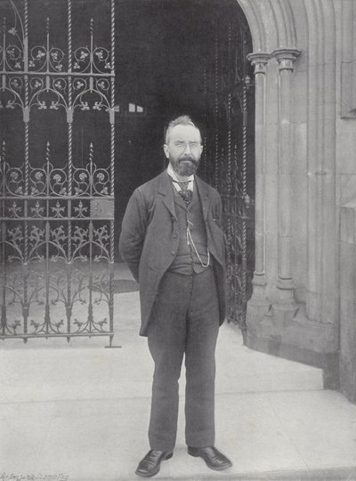 Sr. T. M. Healy de J. Benjamin Stone