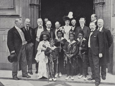 Los Pigmeos de J. Benjamin Stone
