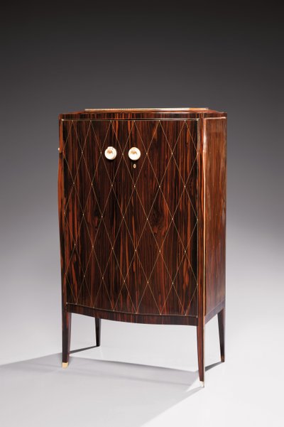 Cabanel chiffonier, c.1921-22 de Jacques Emile Ruhlmann
