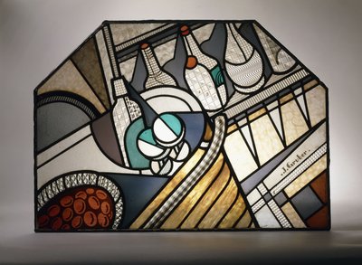 Un panel de vidrio Art Deco que representa un bar de cócteles de Jacques Gruber