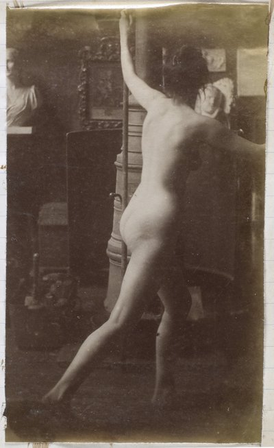 Estudio de modelo de desnudo femenino, visto de espaldas, en el estudio de Jacques de Lalaing de Jacques Lalaing (attributed to)