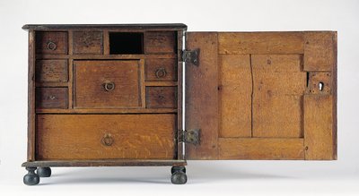 Gabinete de valores tallado y aplicado de Joseph y Bathsheba Pope, Salem, Massachusetts de James (attr. to) Symonds