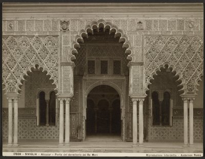 Alcázar, puerta al dormitorio de los reyes moros de James Anderson