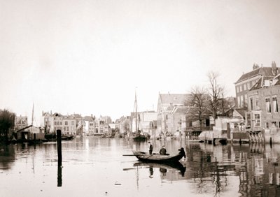 Barco en el canal, Dordrecht, Países Bajos, 1898 de James Batkin
