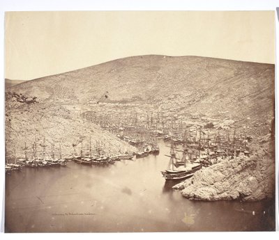«Entrada al puerto de Balaclava» de James Robertson