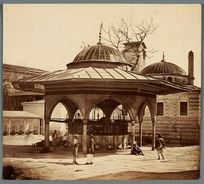 "Fuente en el patio de Santa Sofía" de James Robertson