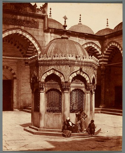 «Fuente en el patio de la Yeni Cami» de James Robertson