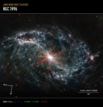 NGC 7496 (Imagen de brújula MIRI) de James Webb Space Telescope (NASA)
