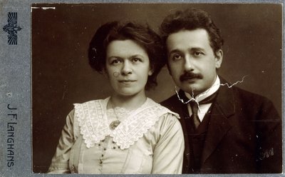 Retrato en carte-de-visite de Albert Einstein y Mileva Einstein-Maric en 1911, 1911 de Jan Langhans