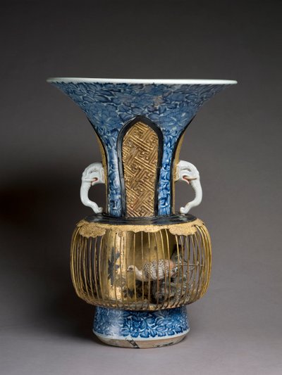 Jarrón de jaula de pájaros, c.1720 de Japanese School