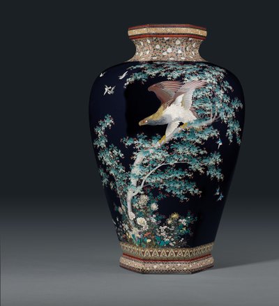 Jarrón de cloisonné, marca del taller Hayashi Chuzo, período Meiji, finales del siglo XIX de Japanese School
