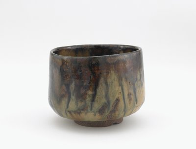 Cuenco de té llamado Ochiba (Hojas Caídas) prefectura de Fukuoka o Kumamoto, Período Edo, principios del siglo XVII de Japanese School