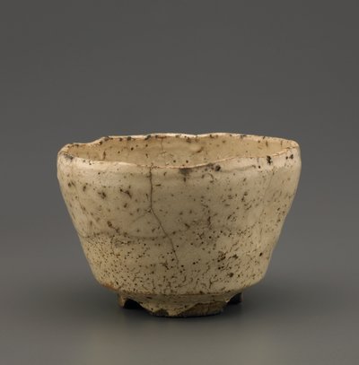 Cuenco de té con pie dentado, prefectura de Yamaguchi, Período Edo de Japanese School