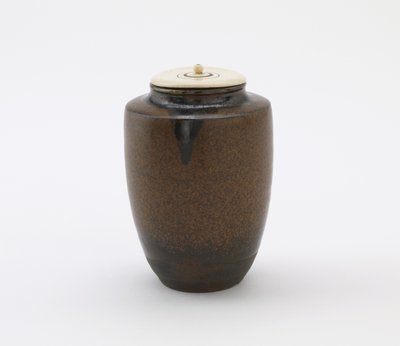 Caddy de té, tipo katatsuki, período Edo de Japanese School