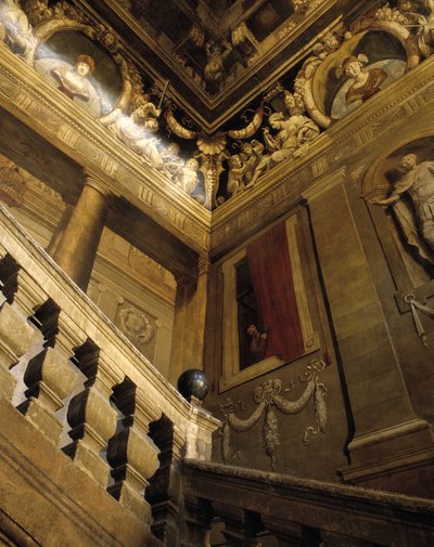 Arquitectura barroca: escalera pintada en trompe l