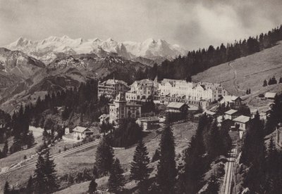 Grand Hotel, Rigi Kaltbad, Situado en el ferrocarril de cremallera de Vitznau Rigi Kulm (foto b/n) de Jean Gaberell