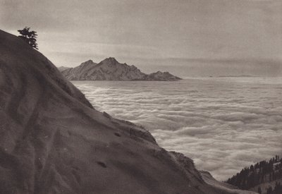 Rigi Kulm, Sobre el mar de niebla (foto b/n) de Jean Gaberell