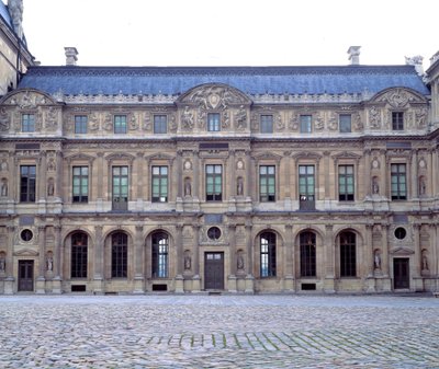 La cour carrée del Louvre, fachada del Louvre de Enrique II (1546-1551), esculturas de Jean Goujon (1510-1567) 1551 París, Museo del Louvre de Jean Goujon