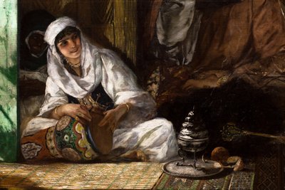 Interior de un harén en Marruecos, detalle: mujer tocando la derbouka de Jean Joseph Benjamin Constant