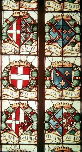 Escudos heráldicos asociados con Filiberto de Saboya, esposo de la donante, Margarita de Austria de Jean Orquois Jean Brachon Antoine Noisin