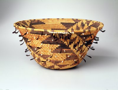 Cesta de Dote o Pubertad de Niñas, Pomo, Pinoleville, California de Jenny Hughes