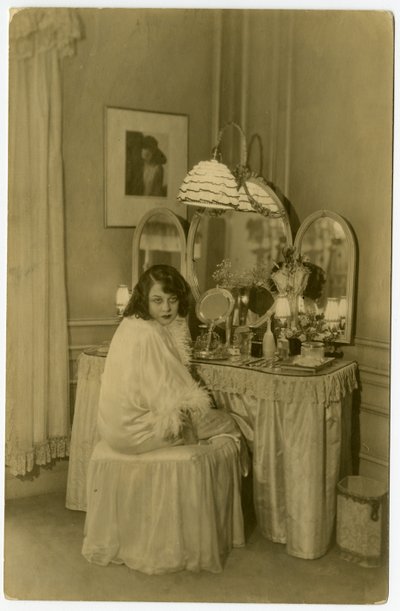 Lenore Ulric, actriz, c.1915-28 de Jessie Tarbox Beals