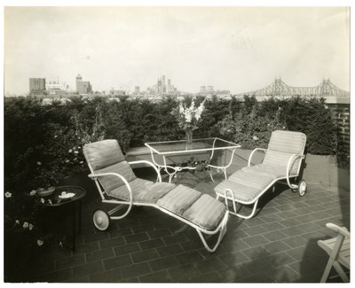 Sra. Alice Woodward Rhinehardt, 400 E 52 St, Nueva York, EE.UU., c.1905-40 de Jessie Tarbox Beals