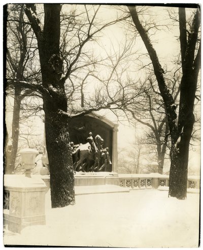 Memorial de Shaw en tormenta, Boston, EE.UU., c.1902-10 de Jessie Tarbox Beals