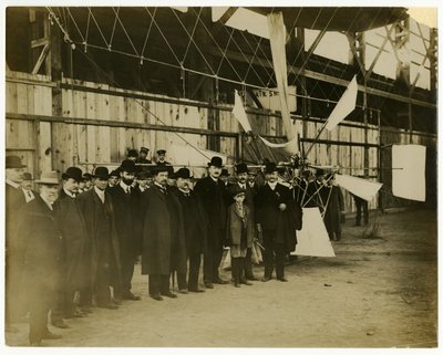 Feria Mundial de St. Louis, Pres Francis a la derecha de Jessie Tarbox Beals