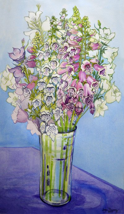 Dedaleras y campanulas de Joan Thewsey