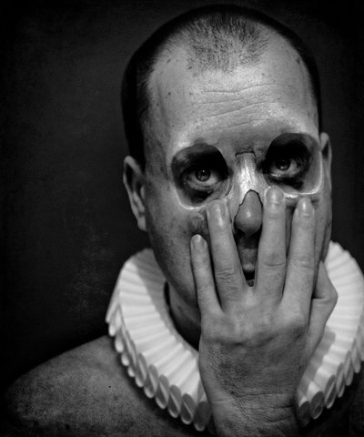La muerte de un payaso (serie), 2014 (arte fotográfico arte digital) de Johan Lilja