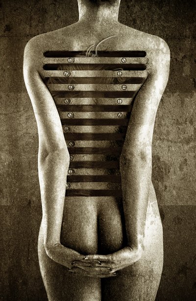 Cuerpo, 2013 (manipulación de fotos) de Johan Lilja