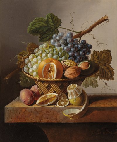 Uvas, una naranja y nueces en una cesta de mimbre con un limón y ciruelas, todo en un borde de mármol de Johannes Cornelis Bruyn