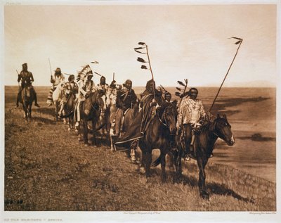 En el camino de guerra - Atsina, 1908 de John Andrew and Son