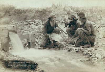 Lavado y cribado de oro, Rockerville, 1889 de John C. H. Grabill