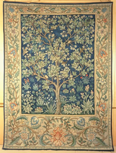 Tapiz de Portiere de árbol, hecho para William Morris & Co., c.1909 de John Henry Dearle