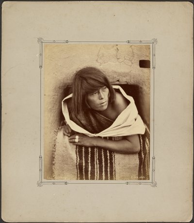 Zuni, mirando. de John K. Hillers