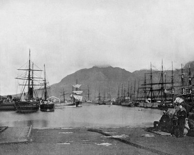 Cabo de Buena Esperanza en Sudáfrica (foto en blanco y negro) de John Lawson Stoddard