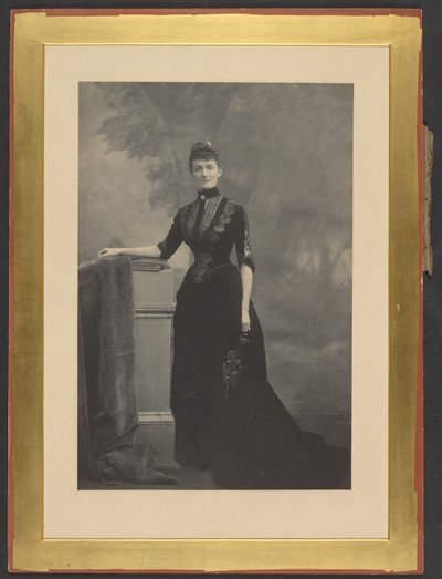 [Señorita Dobson] de John Thomson